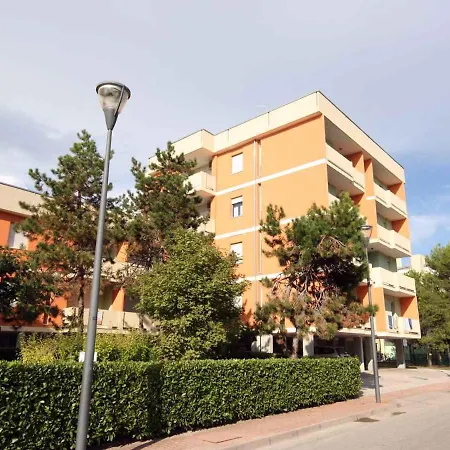Appartamento In 25593
